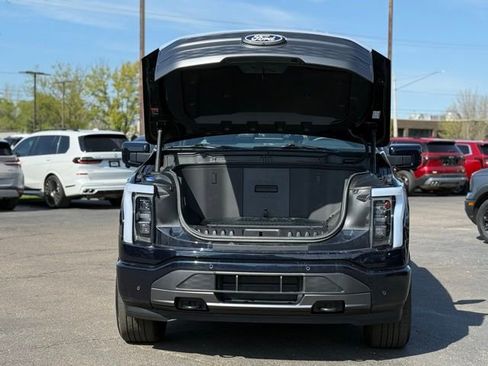 Used 2025 Ford F150 Lightning Lariat AWD/4WD image 37