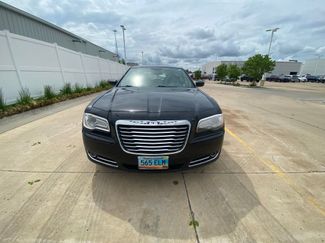 Used 2013 Chrysler 300 AWD w/ Driver Convenience Group video 2