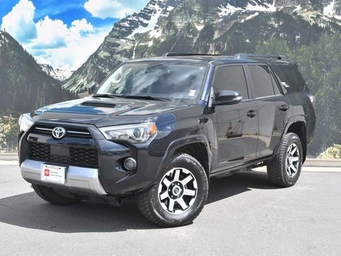Certified 2021 Toyota 4Runner TRD Off-Road Premium w/ Moonroof Package image 6