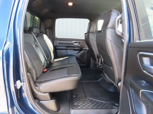Used 2022 RAM 1500 Big Horn AWD/4WD image 30