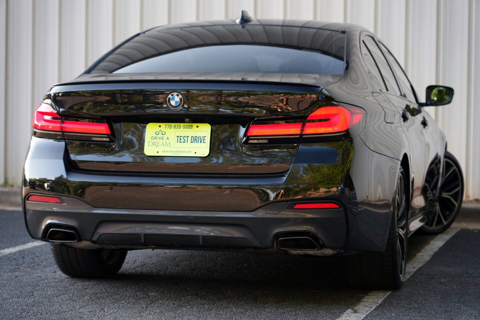 Used 2023 BMW 540i w/ M Sport Package RWD image 5