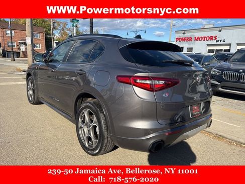 Used 2023 Alfa Romeo Stelvio Ti AWD/4WD image 3