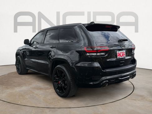 Used 2017 Jeep Grand Cherokee SRT AWD/4WD image 5