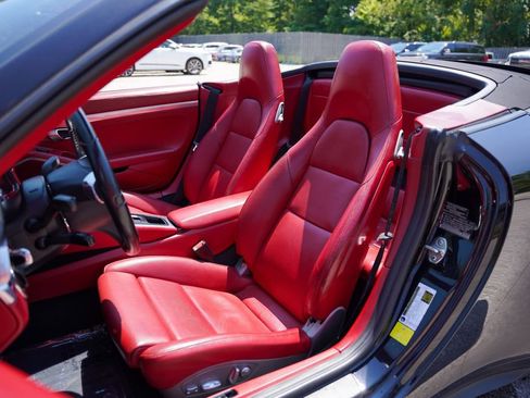 Used 2014 Porsche 911 Carrera 4S AWD/4WD image 29
