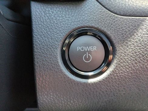 Used 2026 Toyota Camry SE w/ Convenience Package FWD image 22