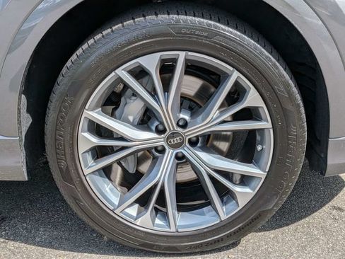 Used 2025 Audi Q8 Premium Plus AWD/4WD image 12