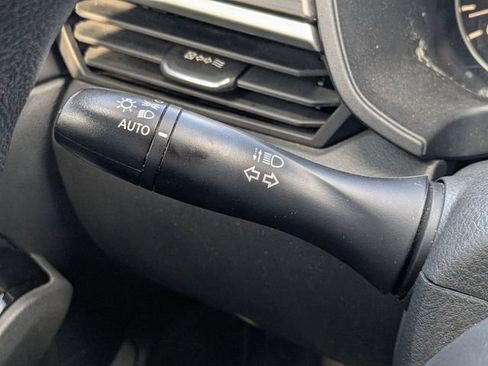 Used 2023 Nissan Altima 2.5 SV image 25