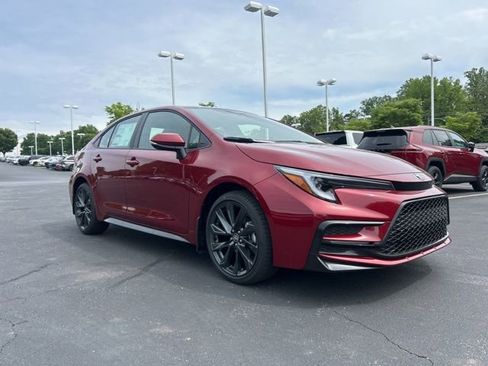 New 2026 Toyota Corolla SE FWD image 3