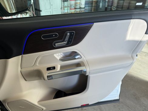 New 2026 Mercedes-Benz GLB 250 4MATIC image 16