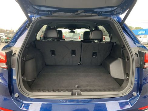 Used 2023 Chevrolet Equinox RS image 19