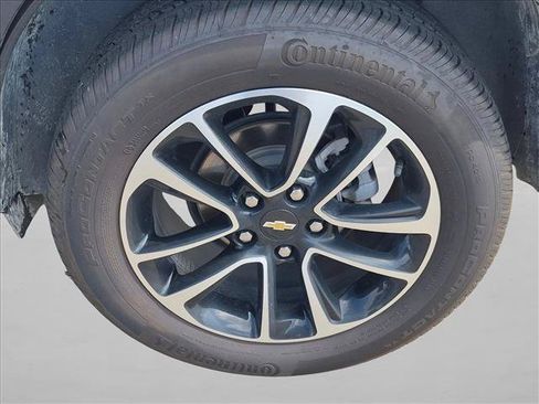 Used 2025 Chevrolet TrailBlazer LT AWD/4WD image 14