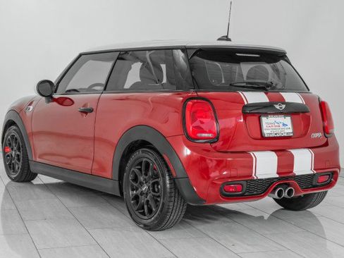 Used 2017 MINI Cooper S image 8