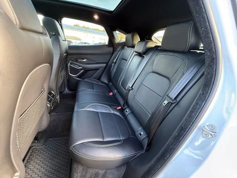 Used 2020 Jaguar E-PACE R-Dynamic SE image 18