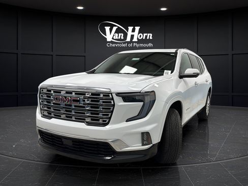 Used 2024 GMC Acadia Denali AWD/4WD image 3
