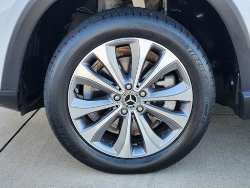 Used 2020 Mercedes-Benz GLE 350 image 7