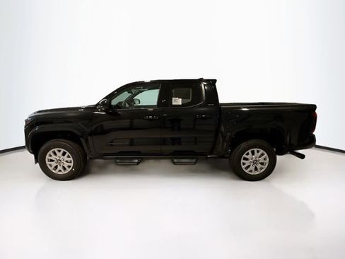 New 2025 Toyota Tacoma SR5 image 4