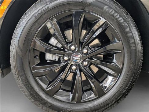 Used 2025 Buick Envista Sport Touring image 21