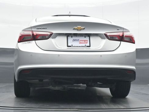 Used 2022 Chevrolet Malibu LT image 19