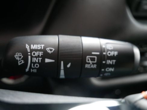 Used 2024 Honda HR-V Sport image 22
