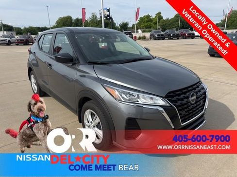 Certified 2025 Nissan Kicks Play S FWD image 7