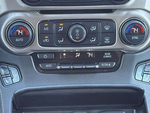 Used 2020 GMC Yukon Denali image 26