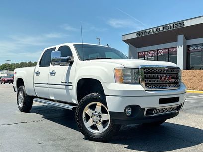 Used 2011 GMC Sierra 2500 Denali w/ Suspension Package, Off-Road