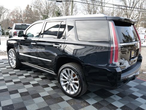 Used 2020 Cadillac Escalade Platinum image 74