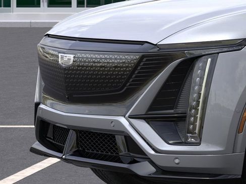 New 2026 Cadillac Lyriq V image 13