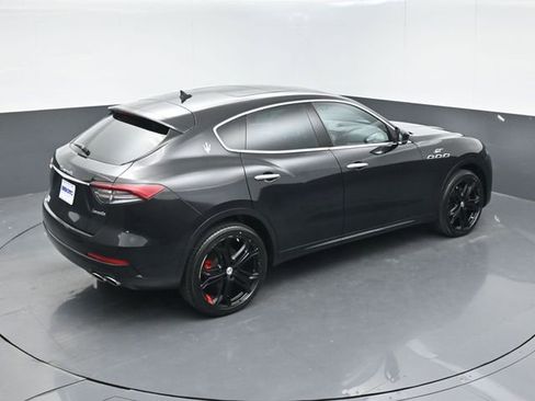 Used 2023 Maserati Levante GT AWD/4WD image 44