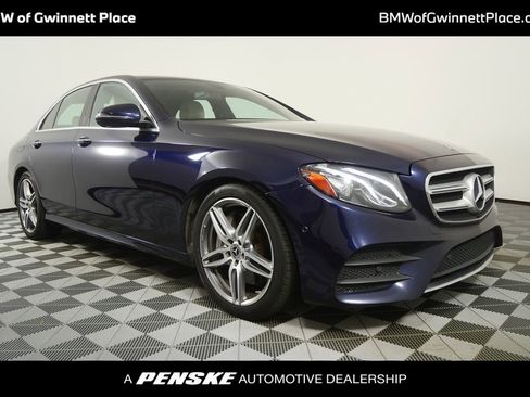 Used 2018 Mercedes-Benz E 300 image 1