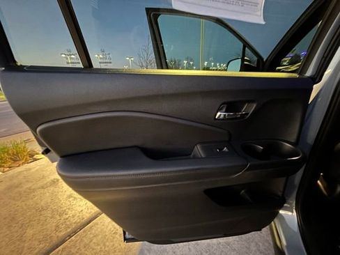 Used 2022 Honda Pilot Sport image 30