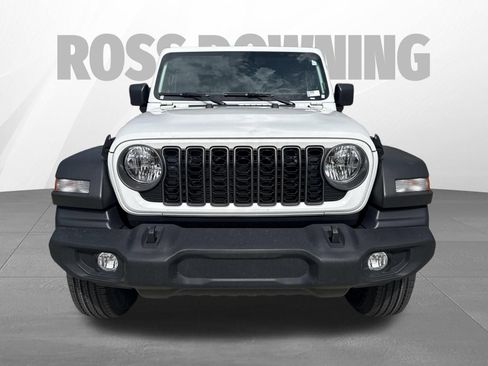 Used 2025 Jeep Wrangler Unlimited Sport AWD/4WD image 9
