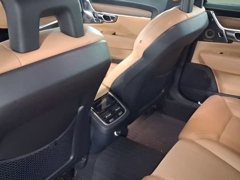 Used 2017 Volvo S90 T6 Inscription w/ Vision Package AWD/4WD image 25