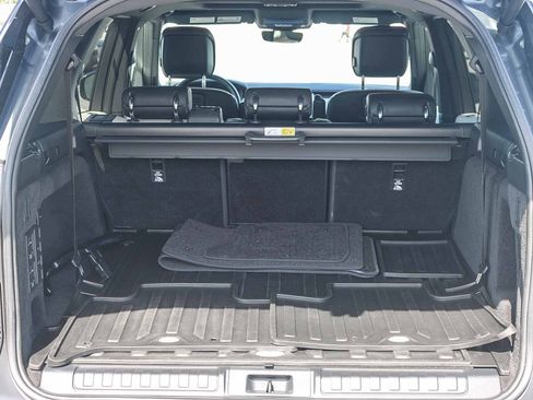 Used 2023 Land Rover Discovery S R-Dynamic AWD/4WD image 26