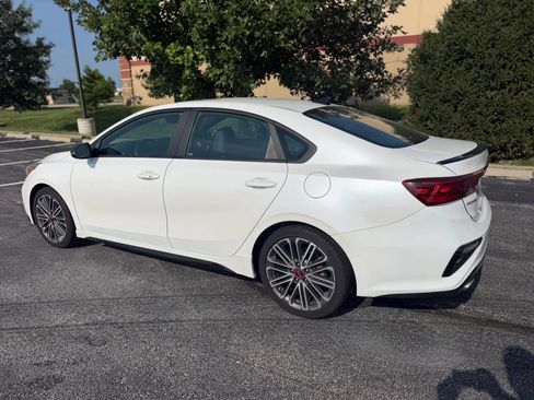 Used 2020 Kia Forte GT FWD image 3