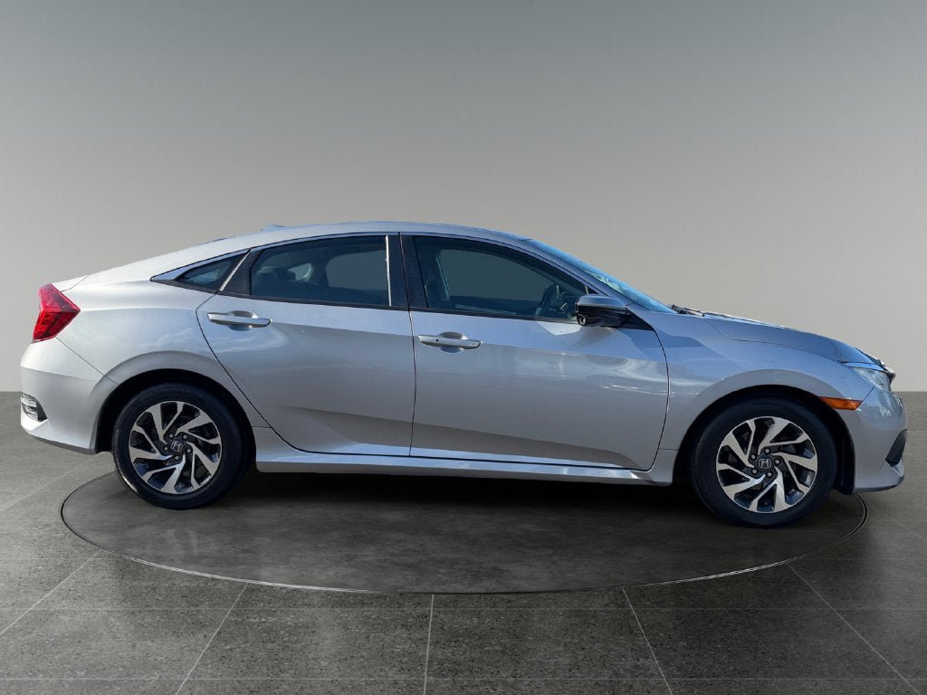 Used 2017 Honda Civic EX image 10