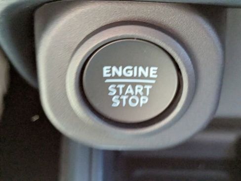 New 2026 Ford Maverick Lobo AWD/4WD image 25