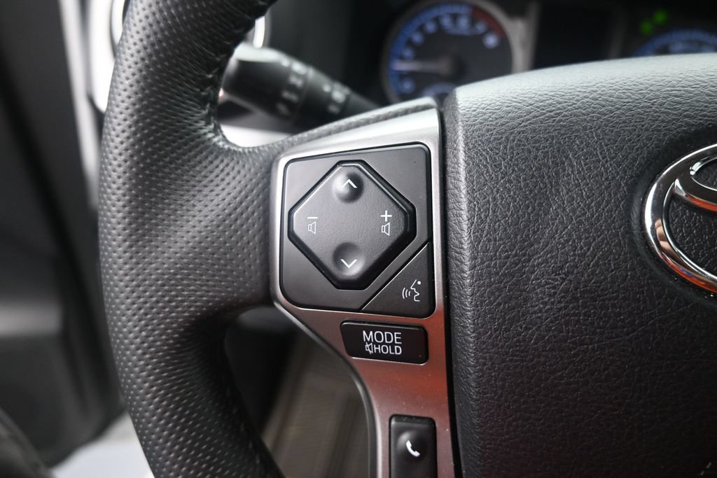 Used 2023 Toyota Tacoma SR5 RWD image 19