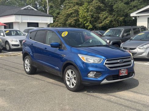 Used 2017 Ford Escape SE AWD/4WD image 7