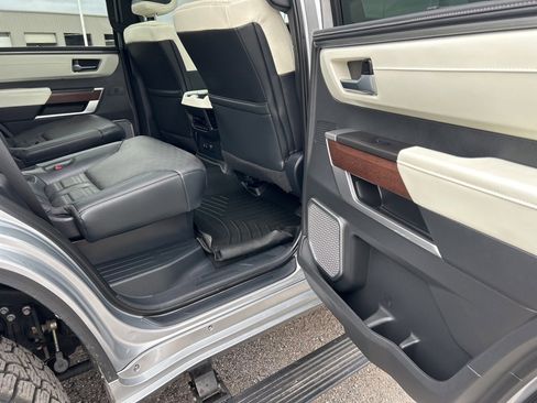 Used 2024 Toyota Sequoia Capstone image 23