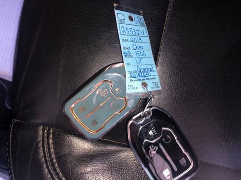 Used 2019 Chevrolet Silverado 1500 LT w/ All-Star Edition image 26