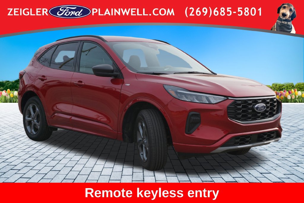 Used 2024 Ford Escape ST-Line w/ Tech Pack #1 AWD/4WD image 7