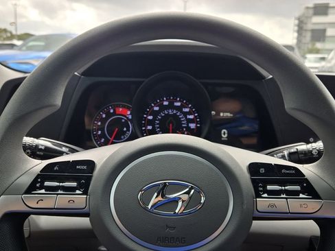 Certified 2023 Hyundai Elantra SEL image 23