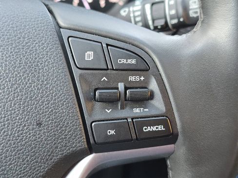 Used 2021 Hyundai Tucson Limited w/ Cargo Package image 18