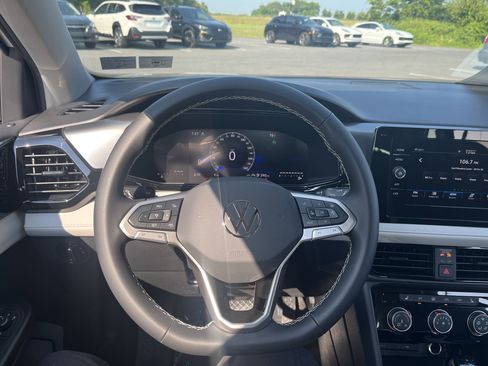New 2025 Volkswagen Taos S image 24