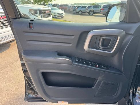 Used 2012 Honda Ridgeline RTL image 10