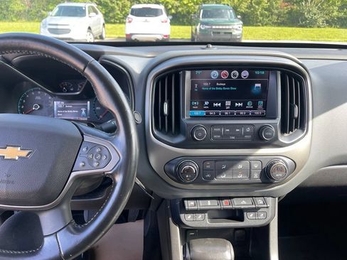 Used 2016 Chevrolet Colorado Z71 AWD/4WD image 11