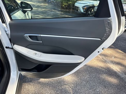 New 2026 Hyundai Sonata Blue FWD image 17