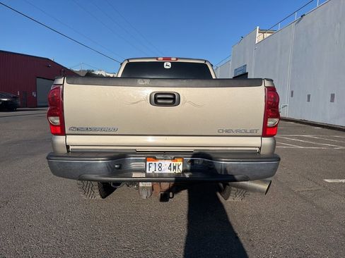 Used 2003 Chevrolet Silverado 2500 LS image 4