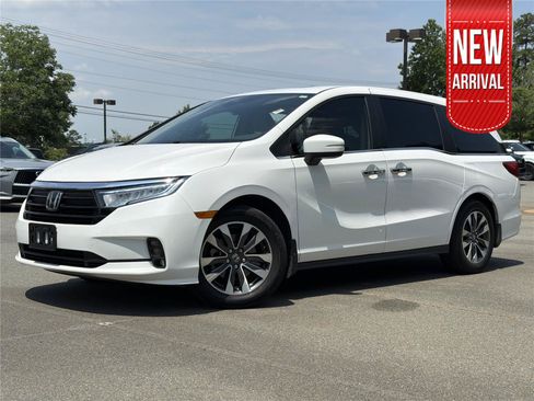 Used 2024 Honda Odyssey EX-L image 1